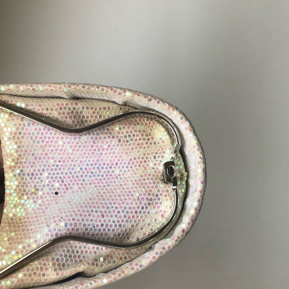 Fancy Clutch - Picture 5 of 6